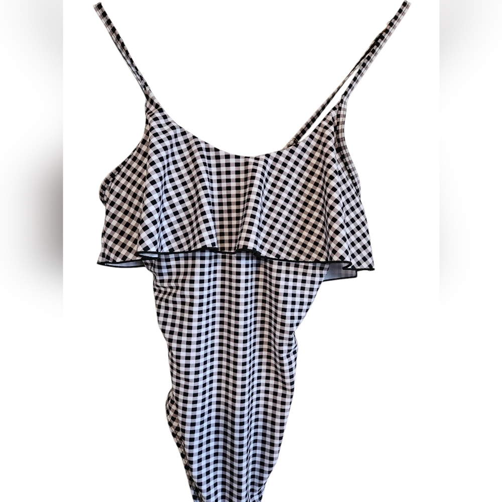 Black and White gnghan One Piece  Swimsuit Size Small.
